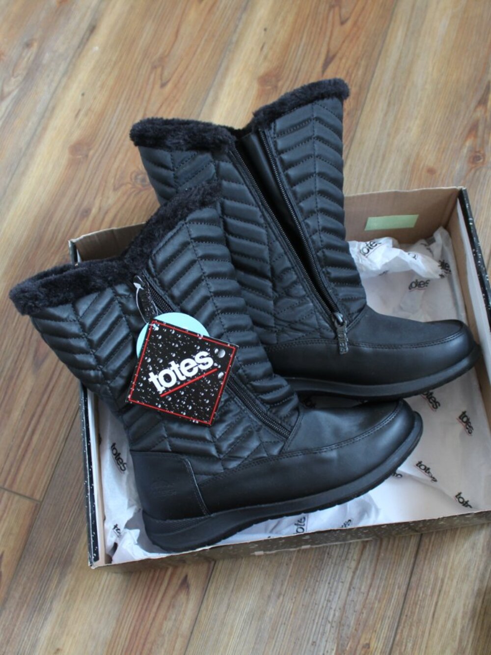 NWT Totes Jodi Black Quilted Waterproof Winter Boots Size 8